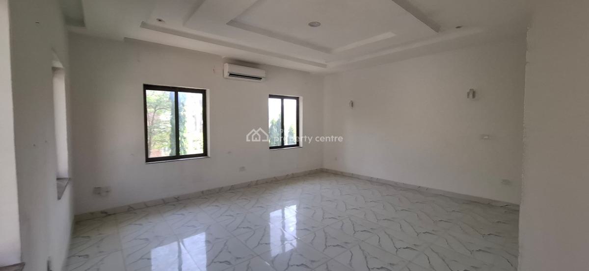 Exclusive Opportunity: Luxurious 3 Bedrooms Apartment with Guest Quarters, Guzape District, Abuja, Flat / Apartment for Sale