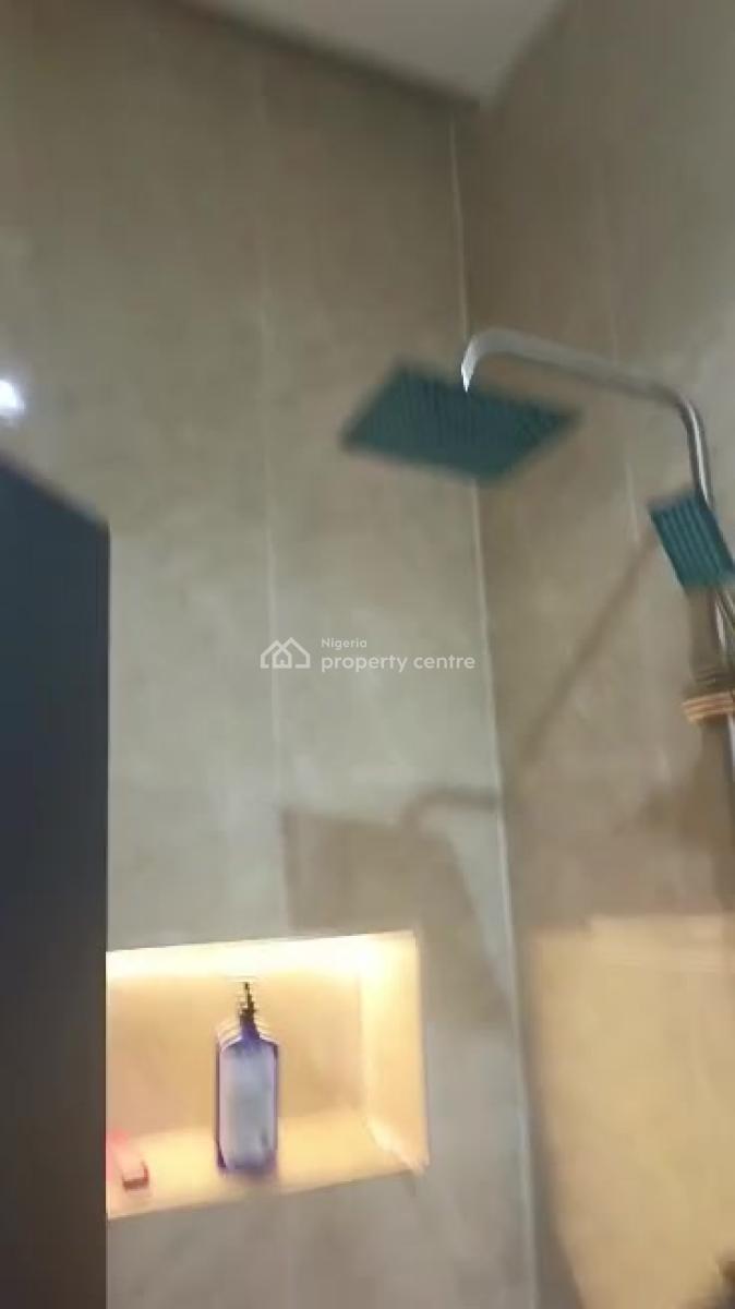 Exclusive Opportunity: Luxurious 3 Bedrooms Apartment with Guest Quarters, Guzape District, Abuja, Flat / Apartment for Sale