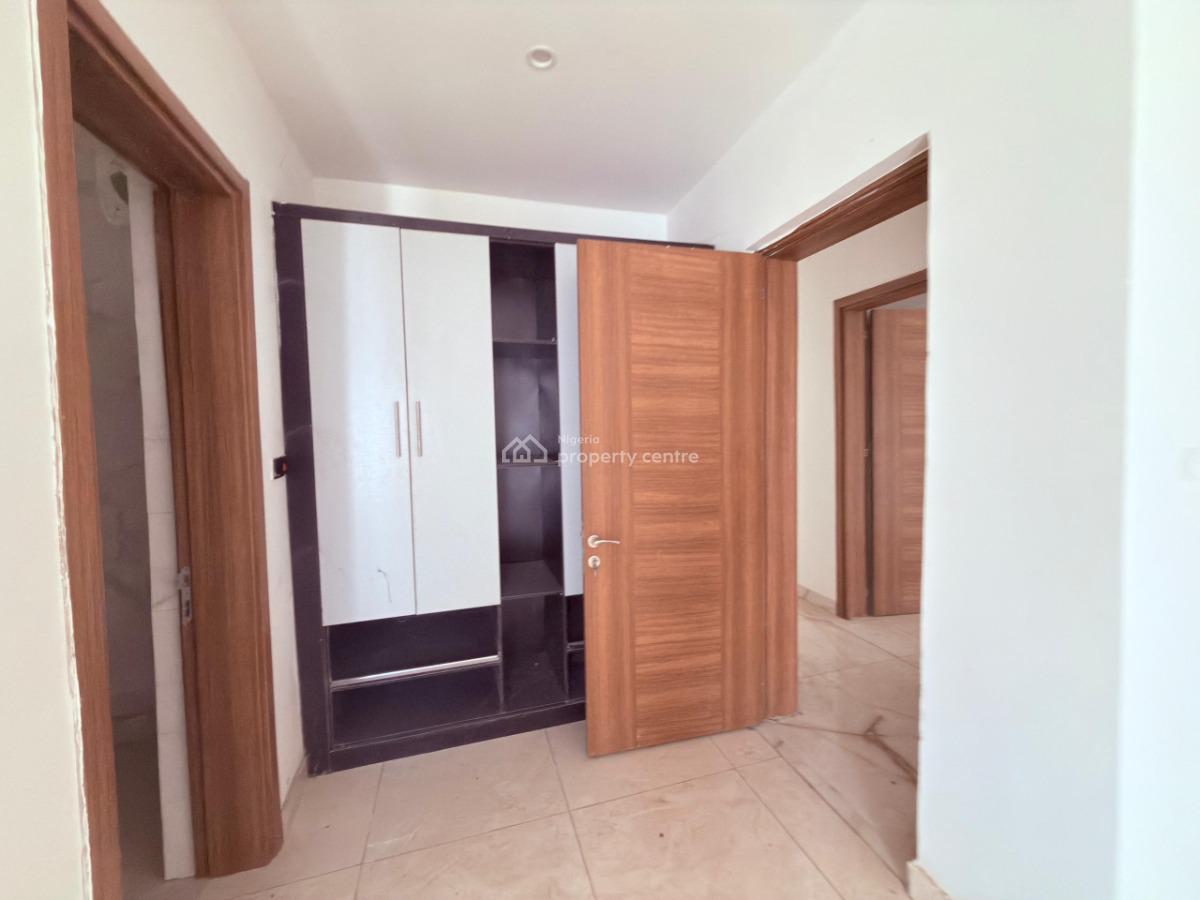 Spacious 6 Bedrooms Fully Detached Duplex with a 2 Bedroom Guest Chalet, Maitama District, Abuja, Detached Duplex for Rent