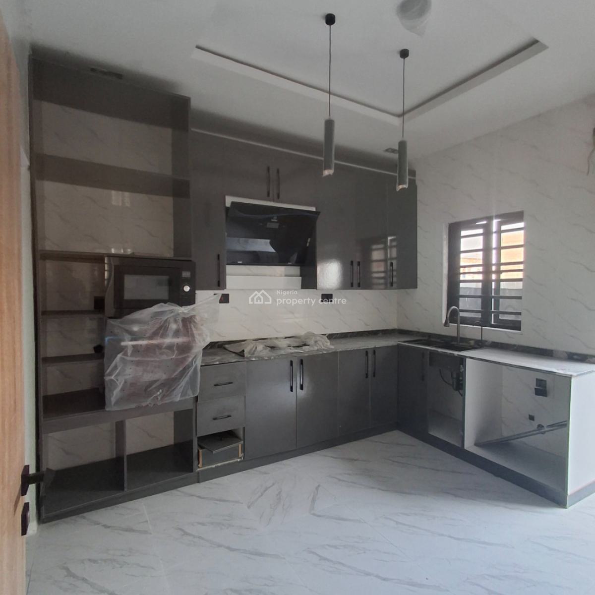 Four Bedroom Terrace Duplex, Ikota, Lekki, Lagos, Terraced Duplex for Sale
