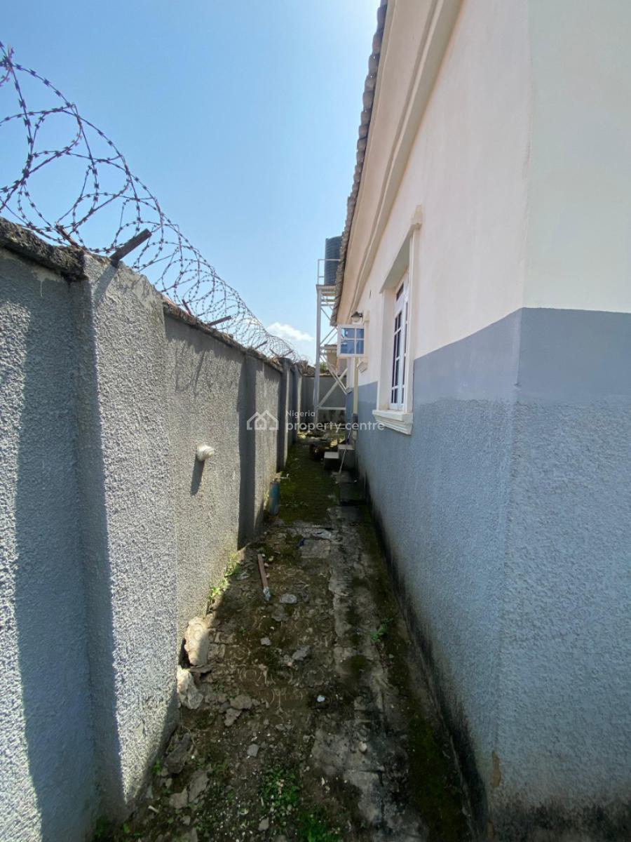 -bedroom Fully Detached Bungalow, Redeemer Estate, Lugbe District, Abuja, Detached Bungalow for Sale