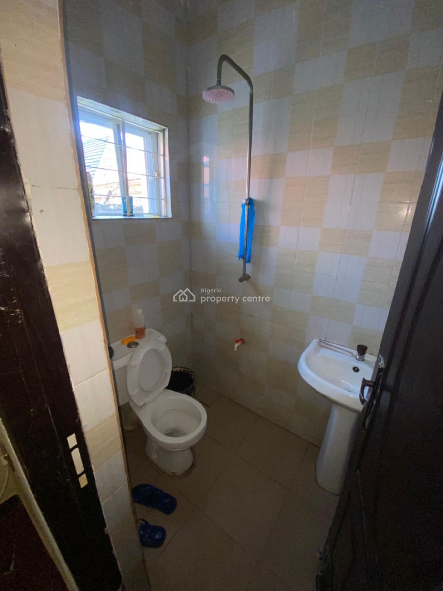 -bedroom Fully Detached Bungalow, Redeemer Estate, Lugbe District, Abuja, Detached Bungalow for Sale