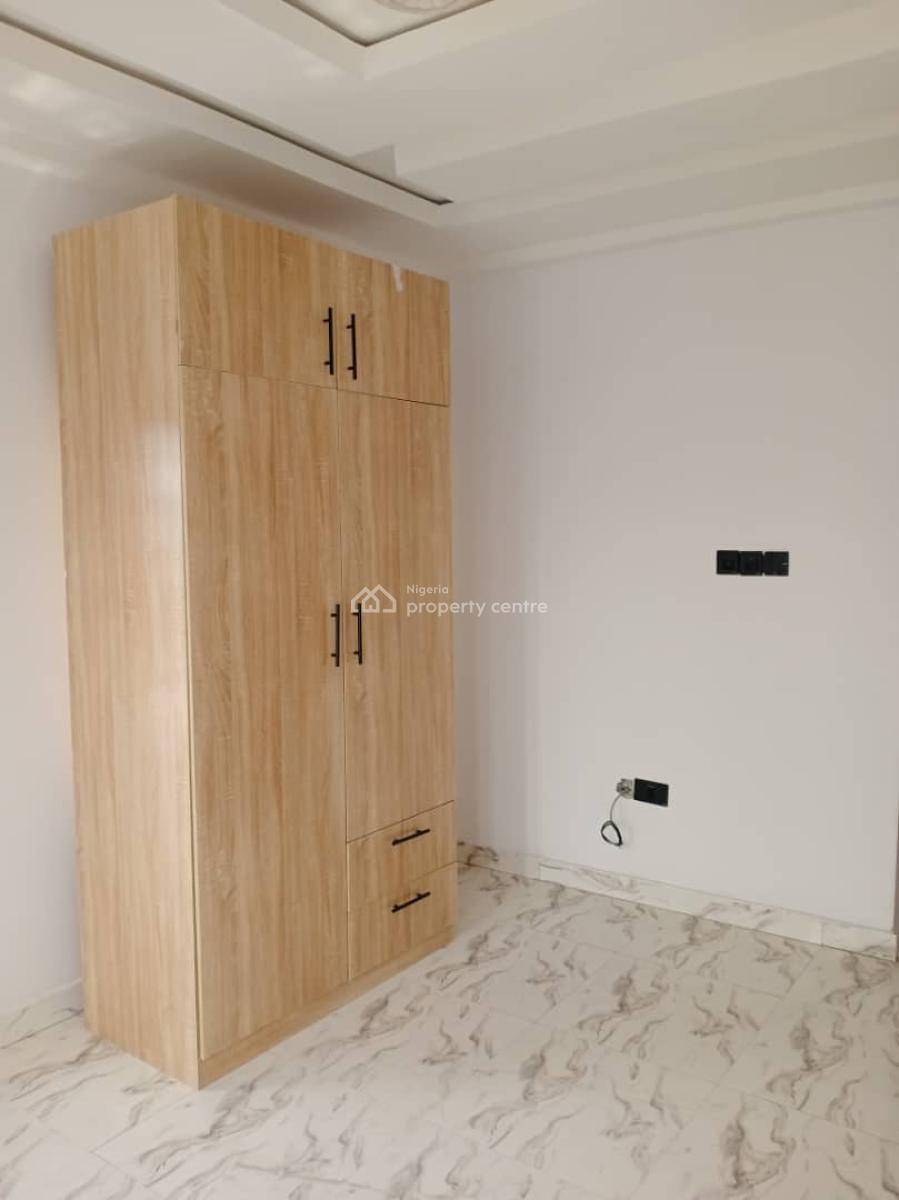 Luxurious Newly Built 2 Bedroom Flat Upstairs, Aiyeteju After The Secretariat, Ibeju Lekki, Lagos, Flat / Apartment for Rent