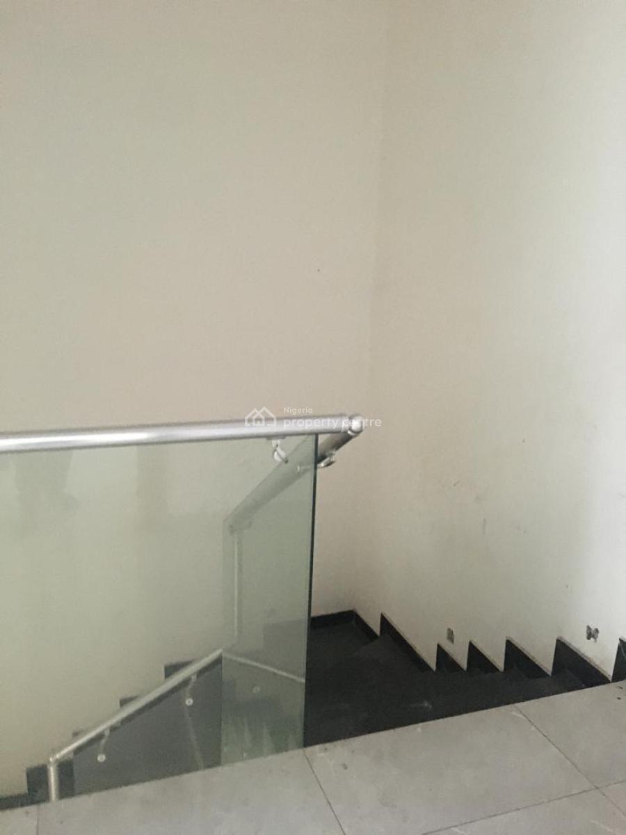 Luxurious 4 Bedroom, Kusenla, Ikate Elegushi, Lekki, Lagos, Terraced Duplex for Rent