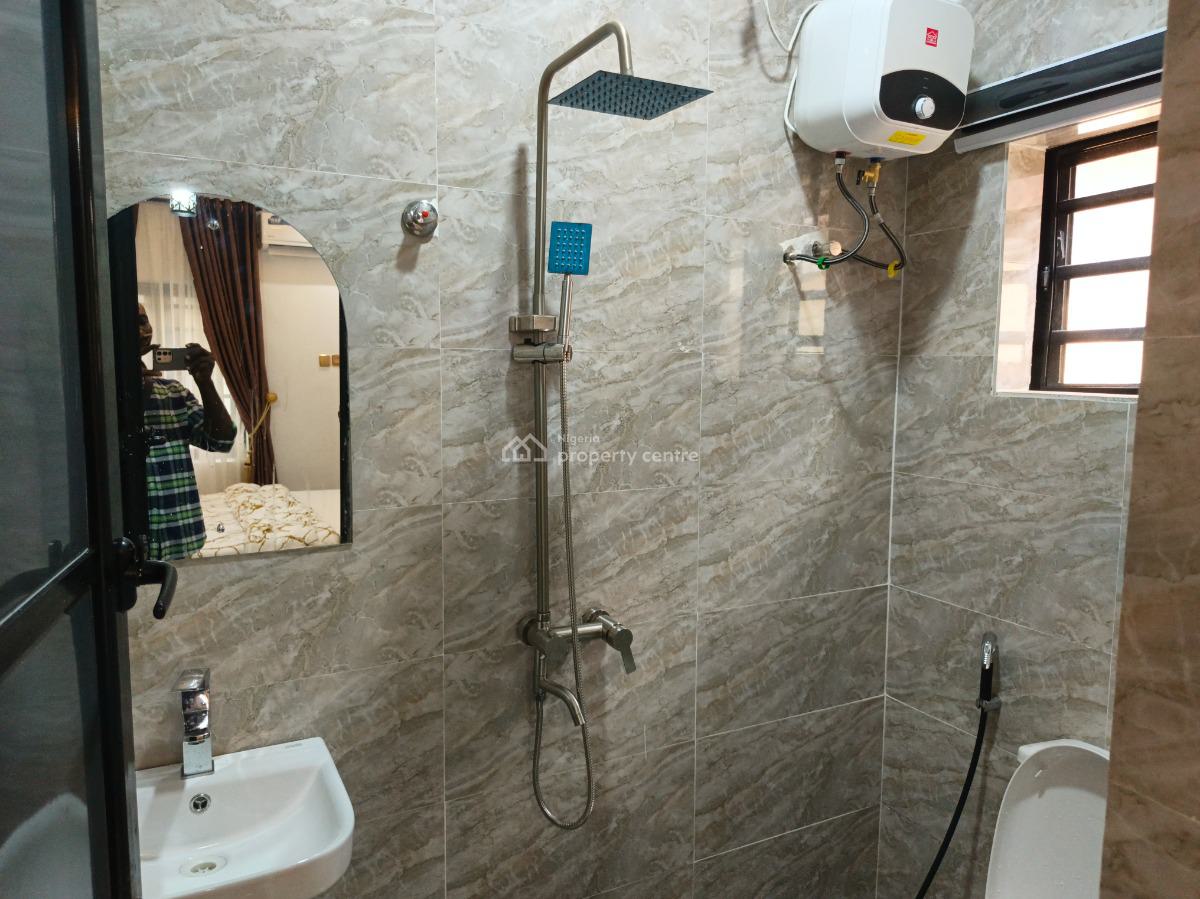 Smart Modern 2 Bedroom, Mafoluku / Jubilee Street / Mma Airport Rd, Ikeja, Lagos, House Short Let