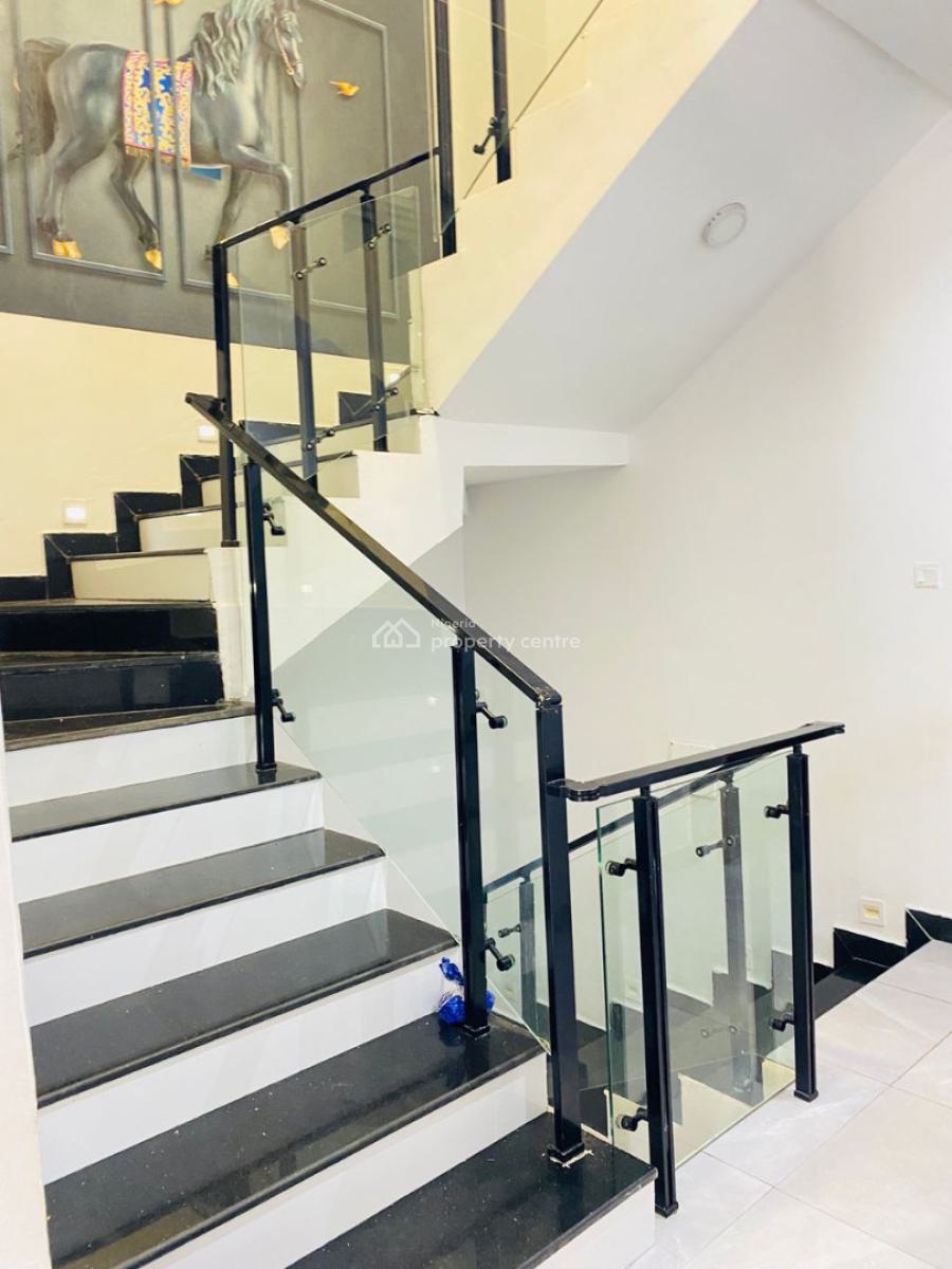 4-bedroom Terrace House with Bq & 5kva Solar Inverter, Ikate, Lekki, Lagos, Terraced Duplex for Rent