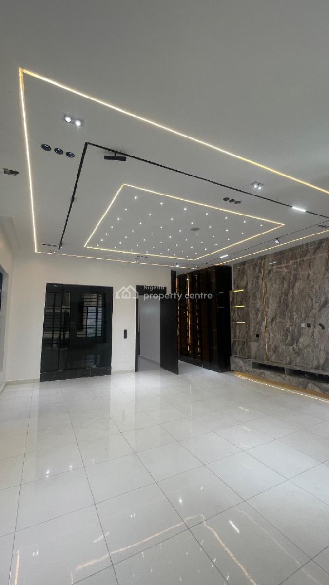 Spacious 5 Bedroom Duplex, Chevron, Lekki Phase 1, Lekki, Lagos, Detached Duplex for Sale