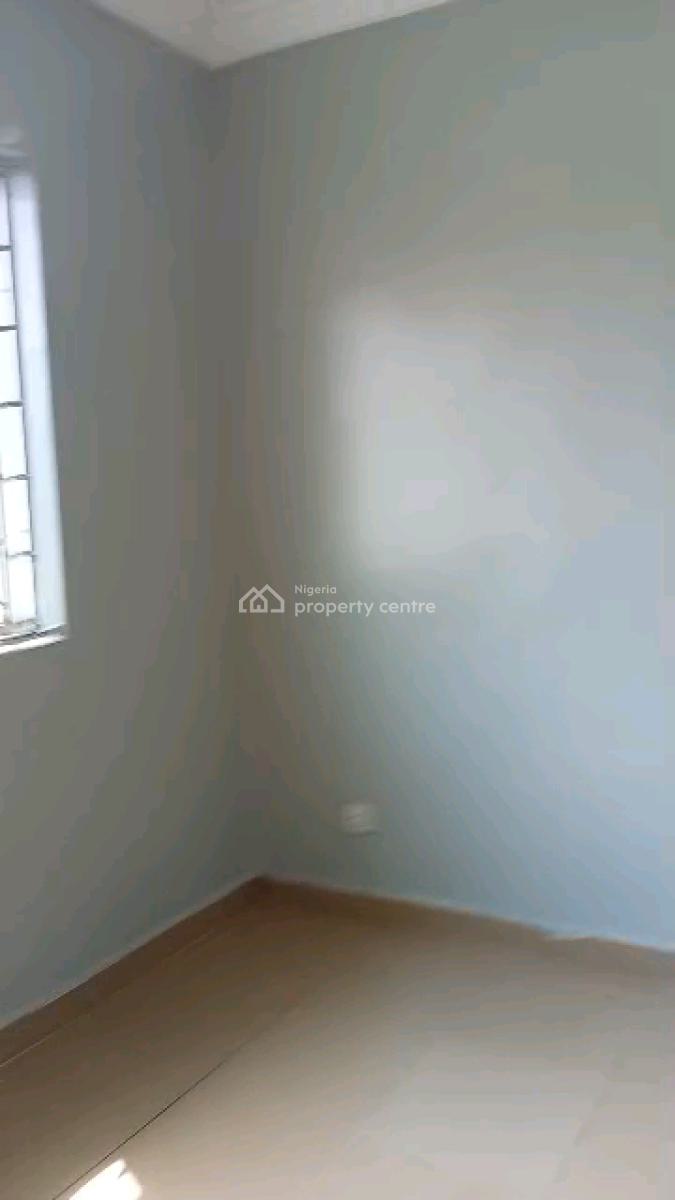 Spacious and Renovated 3 Bedroom Up Flat, Atunrase Estate, Gbagada, Lagos, Flat / Apartment for Rent