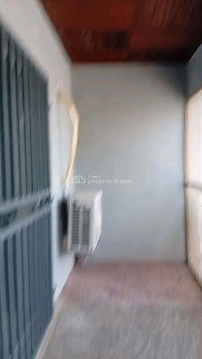 Spacious and Renovated 3 Bedroom Up Flat, Atunrase Estate, Gbagada, Lagos, Flat / Apartment for Rent