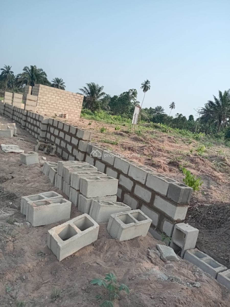 Plots and Acres of Land Along Epe-ikorodu Road, Ibefun, Ibefun Town Along Epe-ikorodu Road, Odogbolu, Ogun, Residential Land for Sale