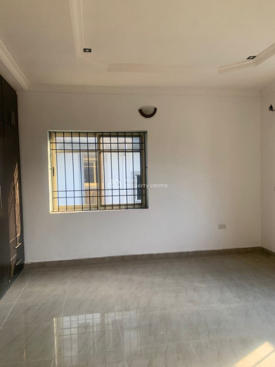 Spacious Serviced 2-bedroom Flat with Laundry Room, Ikate Elegushi, Lekki, Lagos, Flat / Apartment for Rent