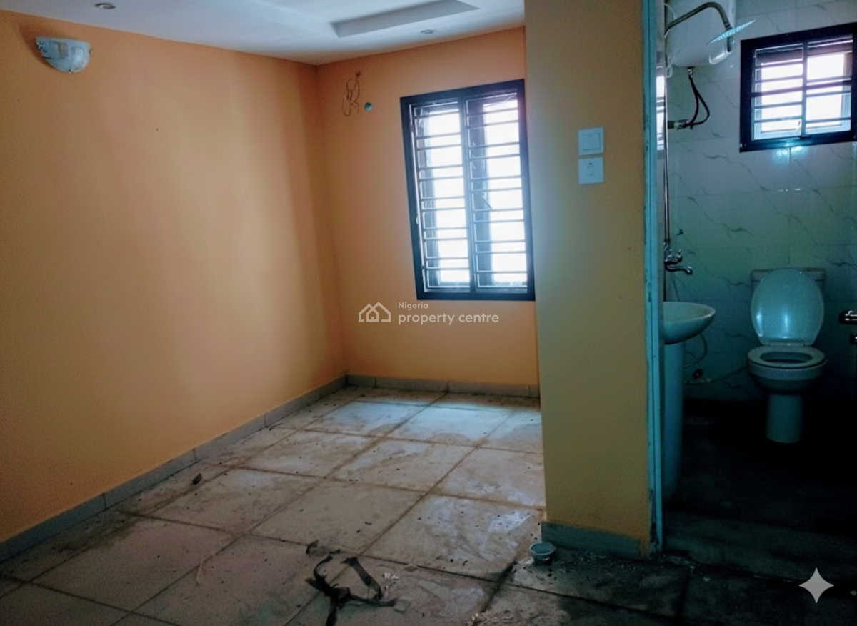 Newly Built 3-bedroom Flat (first Floor), Alagomeji, Yaba, Lagos, Flat / Apartment for Rent
