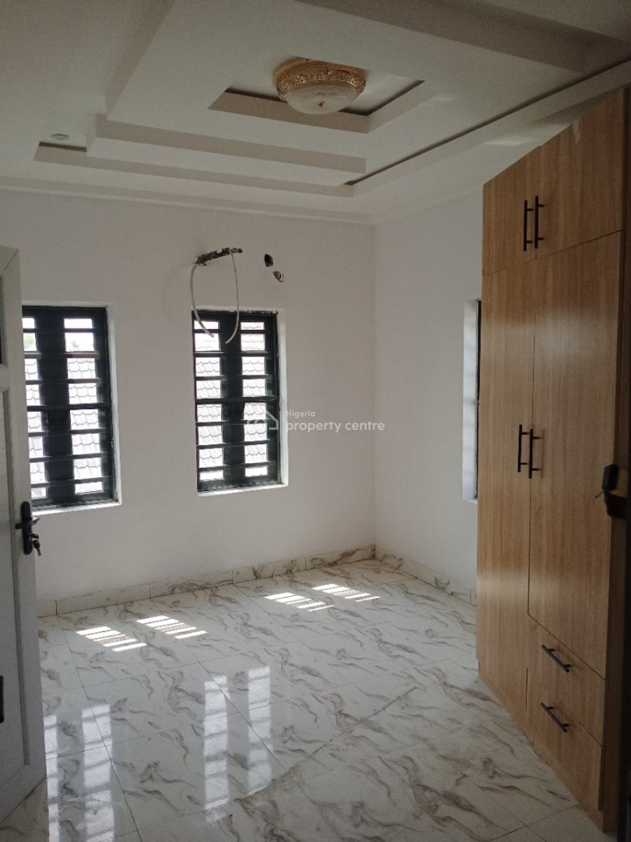 Luxurious Newly Built 2 Bedroom Upstairs and Downstairs, Aiyeteju Town, Ibeju Lekki, Lagos, Flat / Apartment for Rent