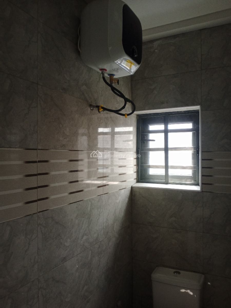 Luxurious Newly Built 2 Bedroom Upstairs and Downstairs, Aiyeteju Town, Ibeju Lekki, Lagos, Flat / Apartment for Rent