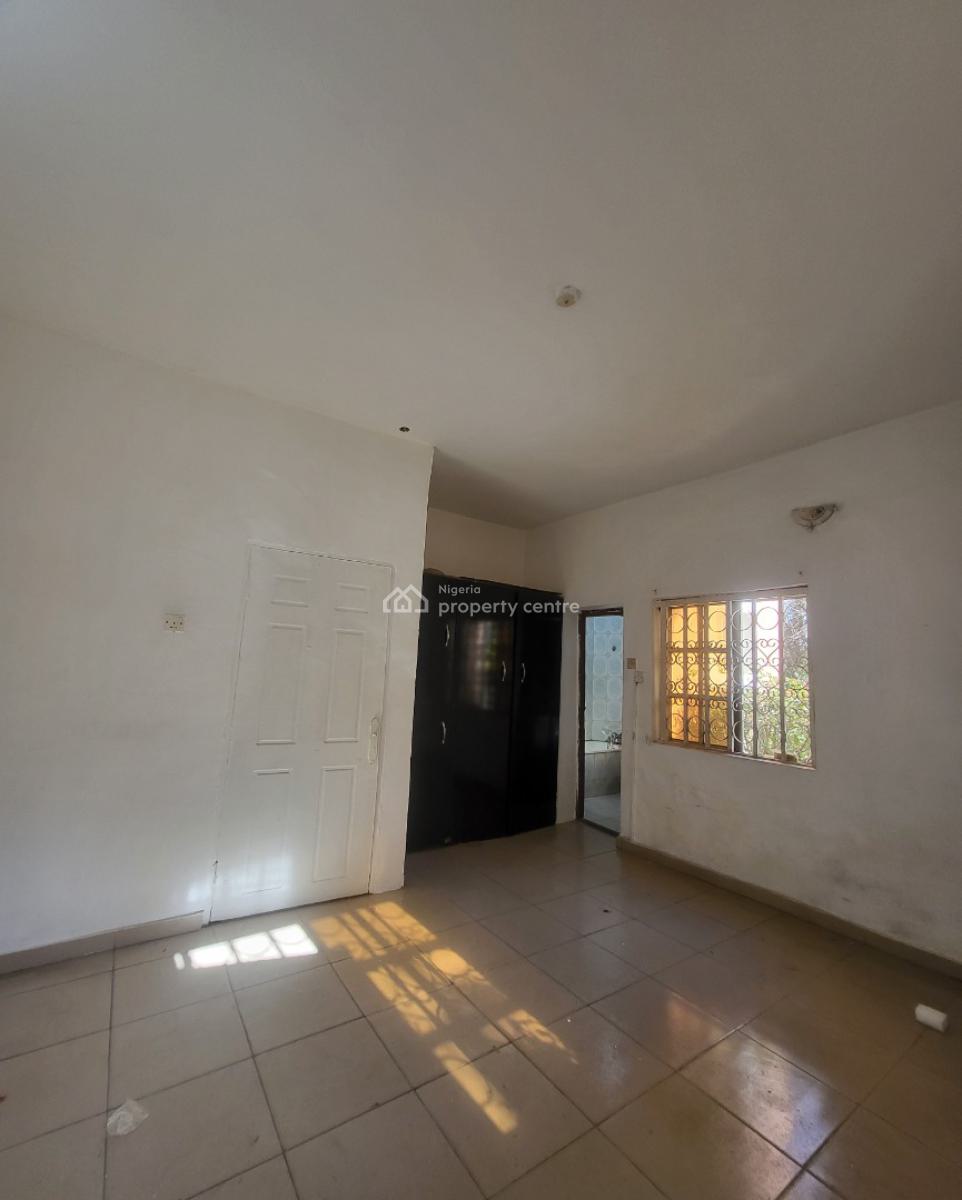 Luxurious Massive Self Con Apartment, By Federal Old Secteriate, Area 1, Garki, Abuja, Self Contain (single Rooms) for Rent