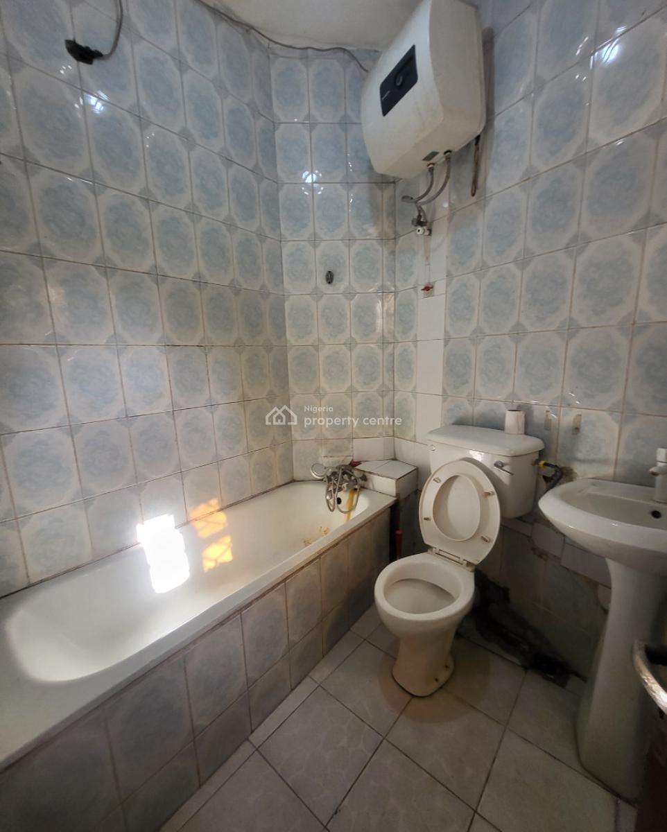 Luxurious Massive Self Con Apartment, By Federal Old Secteriate, Area 1, Garki, Abuja, Self Contain (single Rooms) for Rent