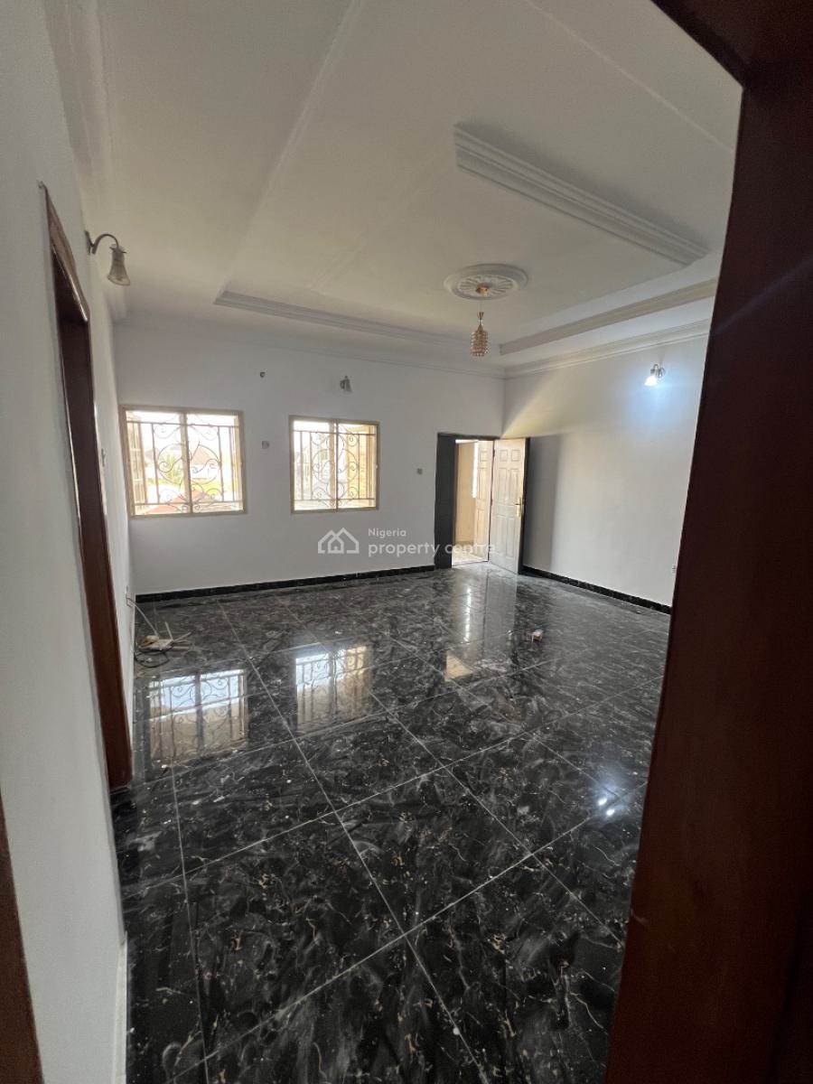 Massive 3 Bedroom Flat Upstairs, Thera Peace, Sangotedo, Ajah, Lagos, Flat / Apartment for Rent