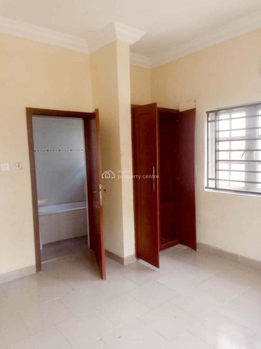 Luxury 4 Bedroom Detached Duplex with Mini Flat and Bq, Gra Phase 2, Magodo, Lagos, Detached Duplex for Rent