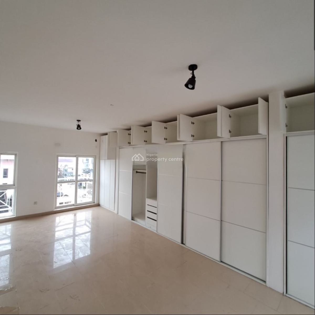 Spacious Penthouse of 4 Ensuite Bedrooms + Bq + Expansive Private Room, Victoria Island (vi), Lagos, Block of Flats for Sale