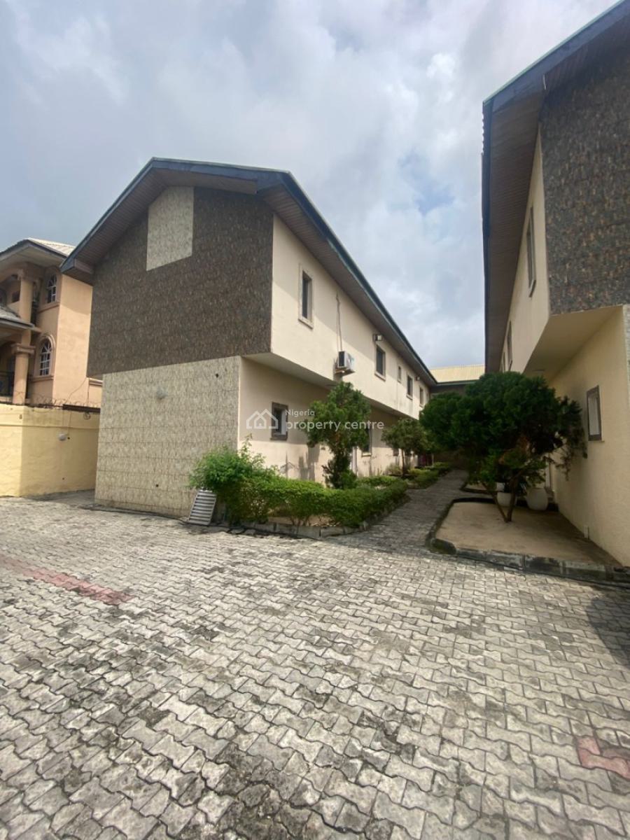 4 Units of 3 Bedroom Maisonette, Lekki Phase 1, Lekki, Lagos, Block of Flats for Sale