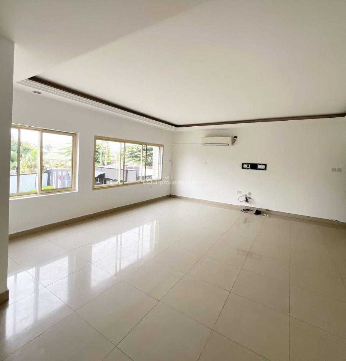 Brand New 3 Bedroom Apartment with Bq, Lekki Phase 1, Lekki, Lagos, Flat / Apartment for Rent