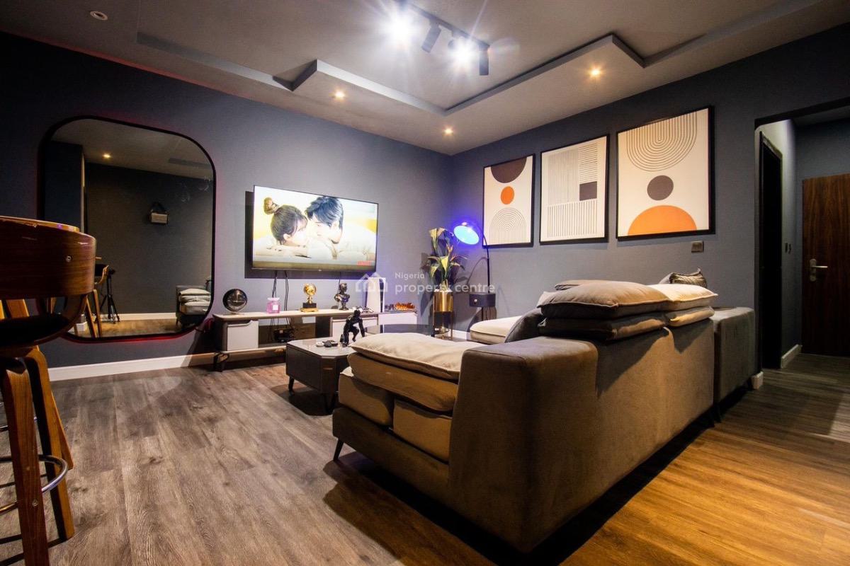 Spacious and Luxurious  1-bedroom Apartment, Lekki Phase 1, Lekki, Lagos, Flat / Apartment Short Let