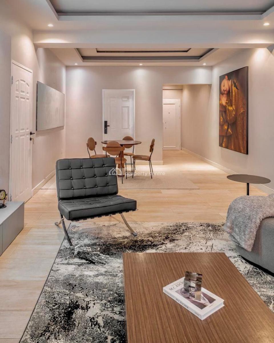 Spacious and Luxurious  3-bedroom Apartment, Lekki Phase 1, Lekki, Lagos, Flat / Apartment Short Let