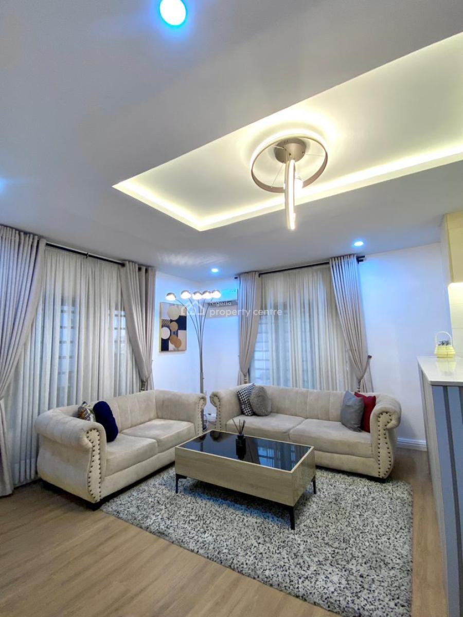 Stylishly Furnished 2 Bedrooms with Pool ‍️ Snooker Board, Old Ikoyi, Ikoyi, Lagos, Flat / Apartment Short Let