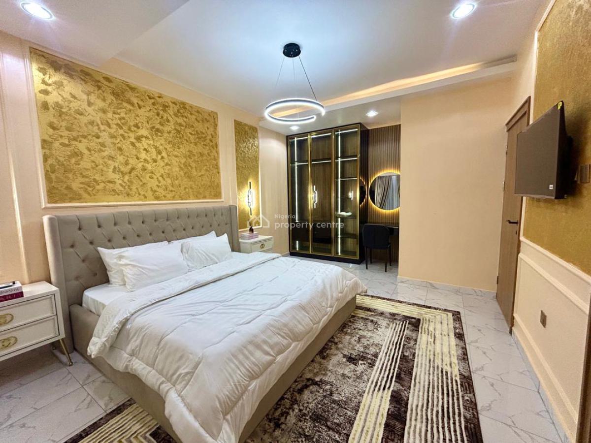 Exclusive 3-bedroom Airbnb Serviced Apartment in a Serene Environm, Victoria Island (vi), Lagos, Flat / Apartment Short Let
