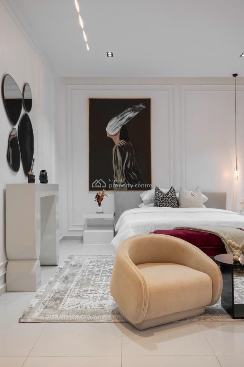 Brand New Newly Launched 3bedroomm(waterfront) Apartment in Lekki Phas, Lekki Phase 1, Lekki, Lagos, Flat / Apartment Short Let