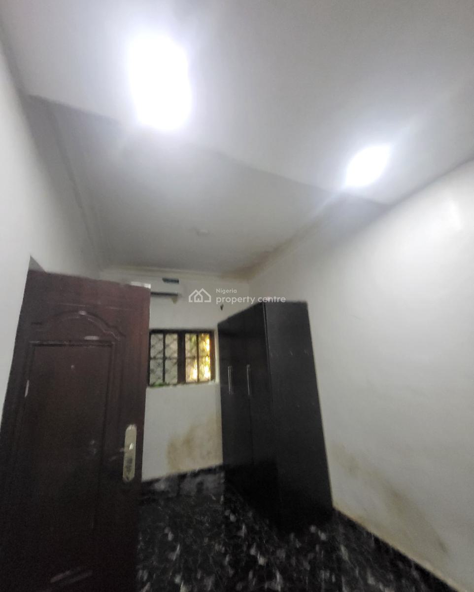 Massive Luxurious 1 Bedroom Flat, By American International School, Durumi, Abuja, Flat / Apartment for Rent