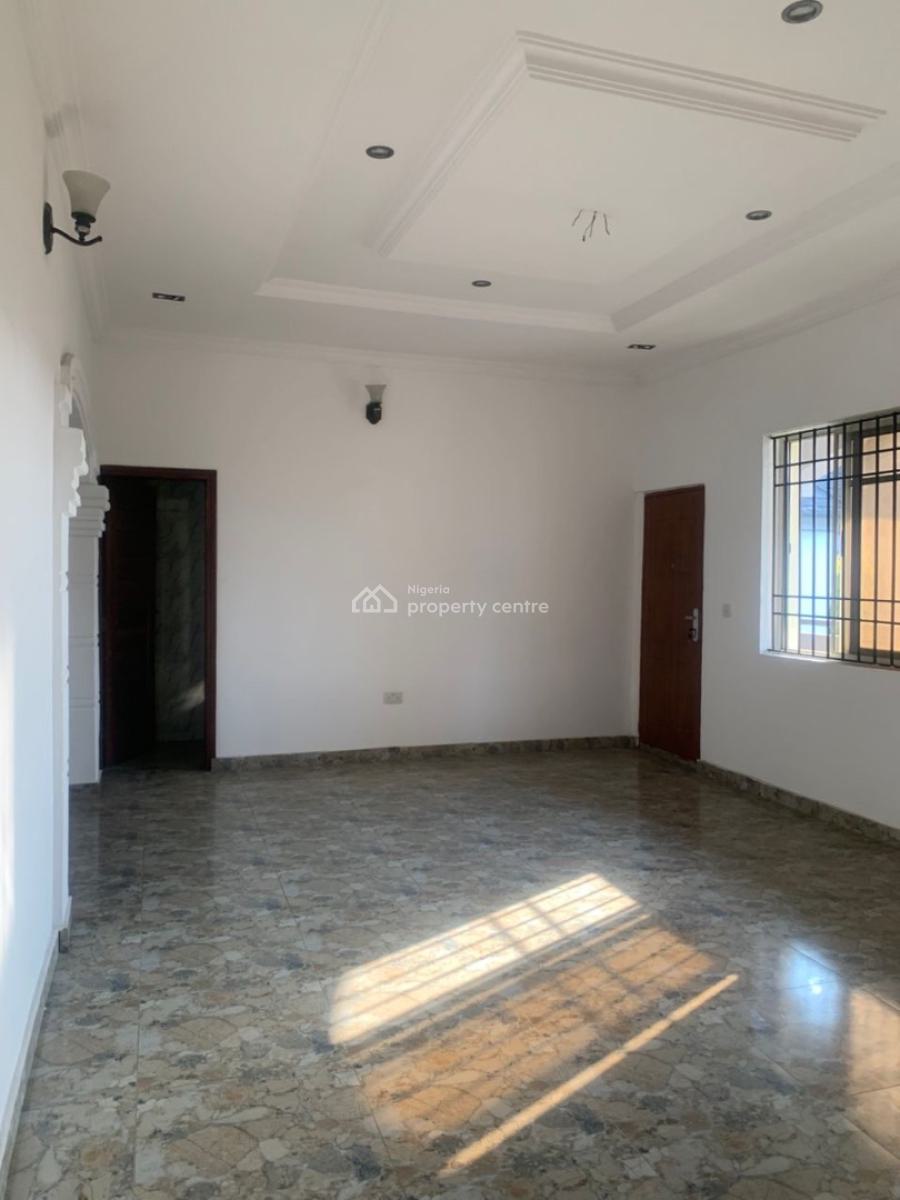 Spacious 2-bedroom Apartment with Laundry Room, Ikate, Lekki, Lagos, Flat / Apartment for Rent