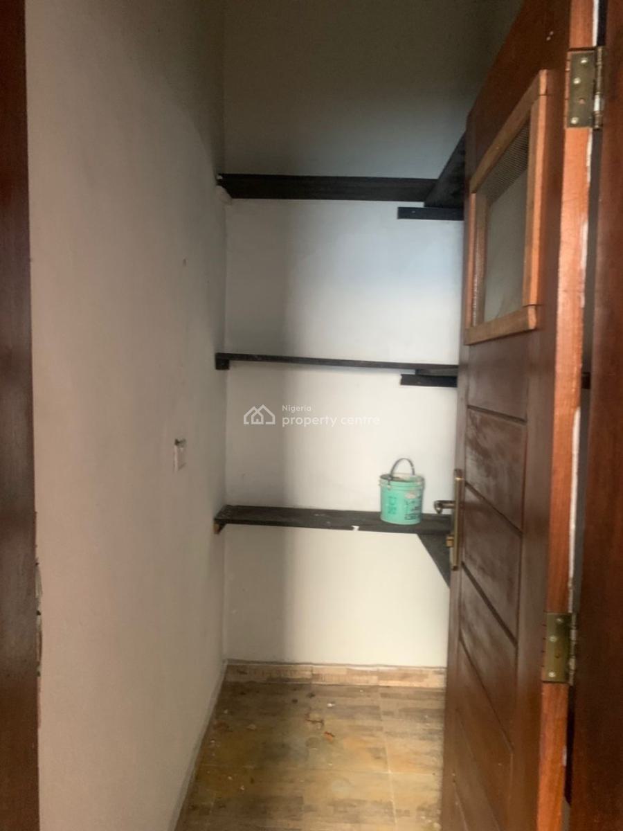 Spacious 2-bedroom Apartment with Laundry Room, Ikate, Lekki, Lagos, Flat / Apartment for Rent