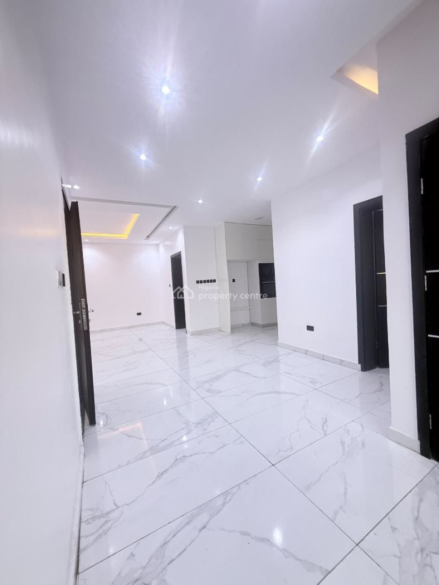 Luxury 2-bedroom Apartment Available Lekki Phase 1, Lekki Phase 1, Lekki, Lagos, House for Sale