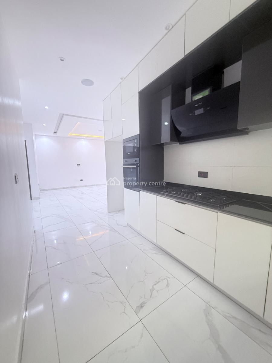 Luxury 2-bedroom Apartment Available Lekki Phase 1, Lekki Phase 1, Lekki, Lagos, House for Sale