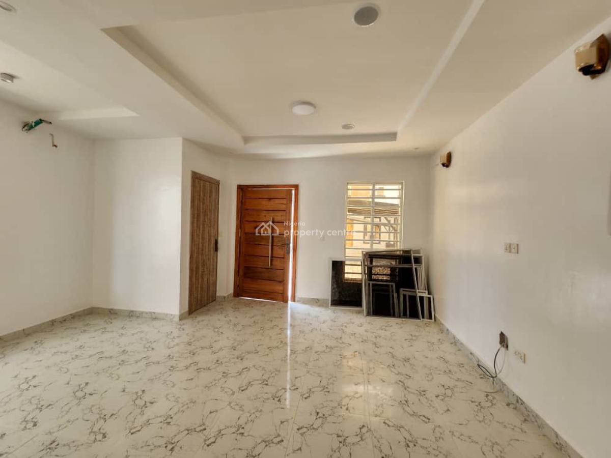 Luxury 4-bedroom Semi-detached Townhouse, Chevron, Lekki, Lagos, Semi-detached Duplex for Rent