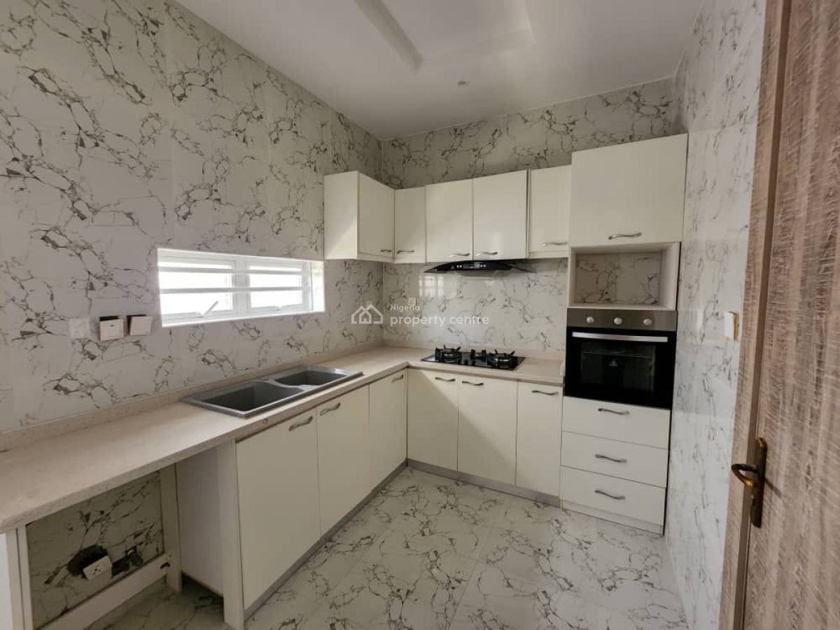 Luxury 4-bedroom Semi-detached Townhouse, Chevron, Lekki, Lagos, Semi-detached Duplex for Rent