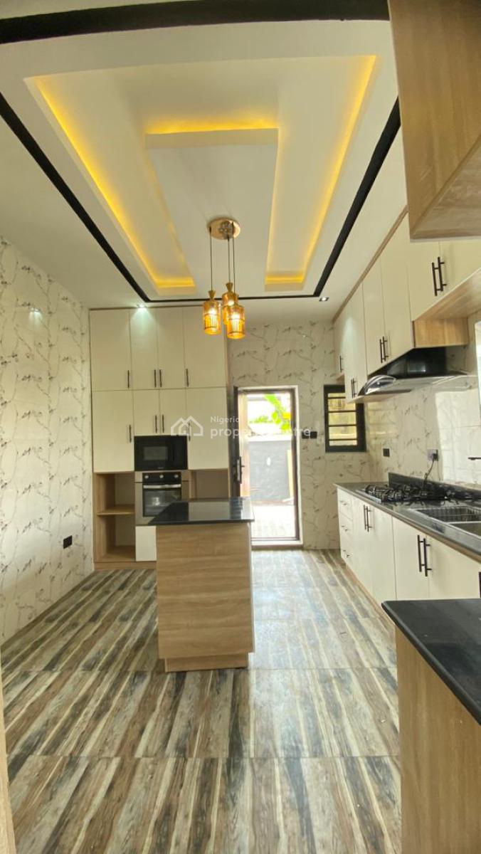 Contemporary 4 Bedroom Duplex Wt. a Self Contain Bq, Akwaka Rumuodomaya, Port Harcourt, Rivers, Detached Duplex for Sale