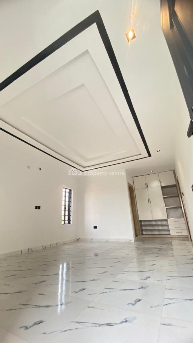 Contemporary 4 Bedroom Duplex Wt. a Self Contain Bq, Akwaka Rumuodomaya, Port Harcourt, Rivers, Detached Duplex for Sale