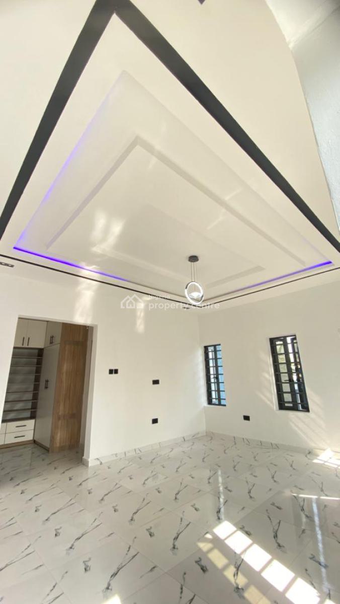 Contemporary 4 Bedroom Duplex Wt. a Self Contain Bq, Akwaka Rumuodomaya, Port Harcourt, Rivers, Detached Duplex for Sale