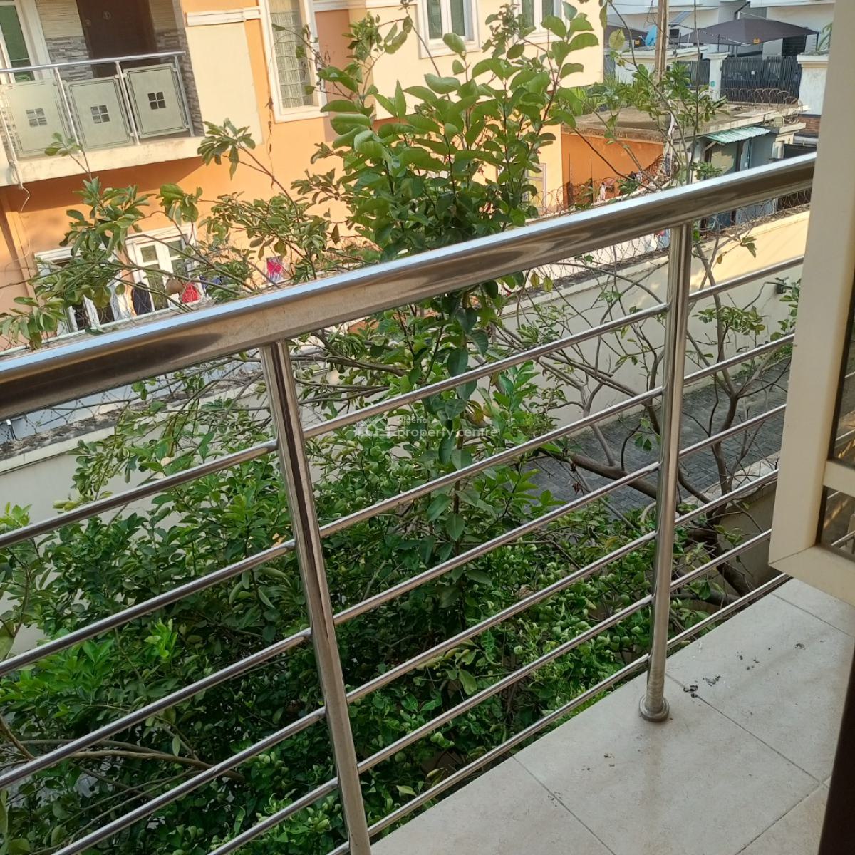 Shared Apartment, Western Estate, Ikota, Lekki, Lagos, Self Contain (single Rooms) for Rent
