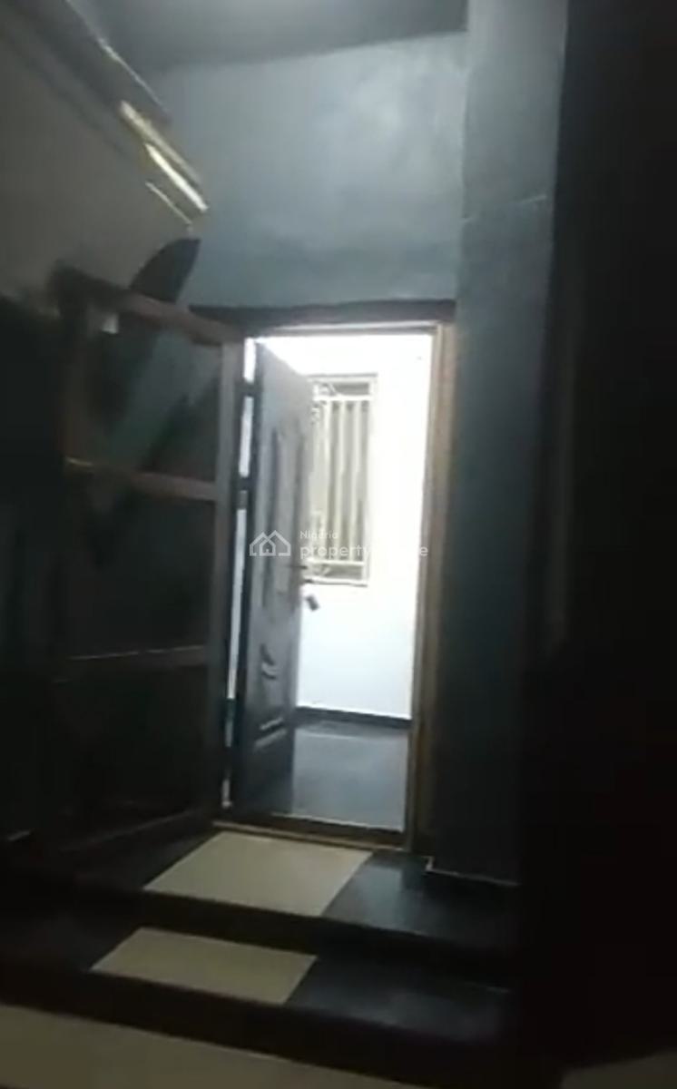 Standard Room Selfcon { Video Available}, Divine Homes@ Thomas Estate, Ajah, Lagos, Self Contain (single Rooms) for Rent