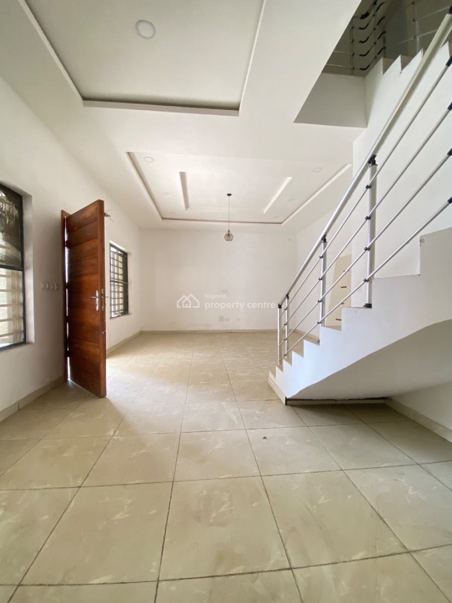 4 Bedroom Terrace House, Orchid Road, Lekki Expressway, Lekki, Lagos, Terraced Duplex for Rent