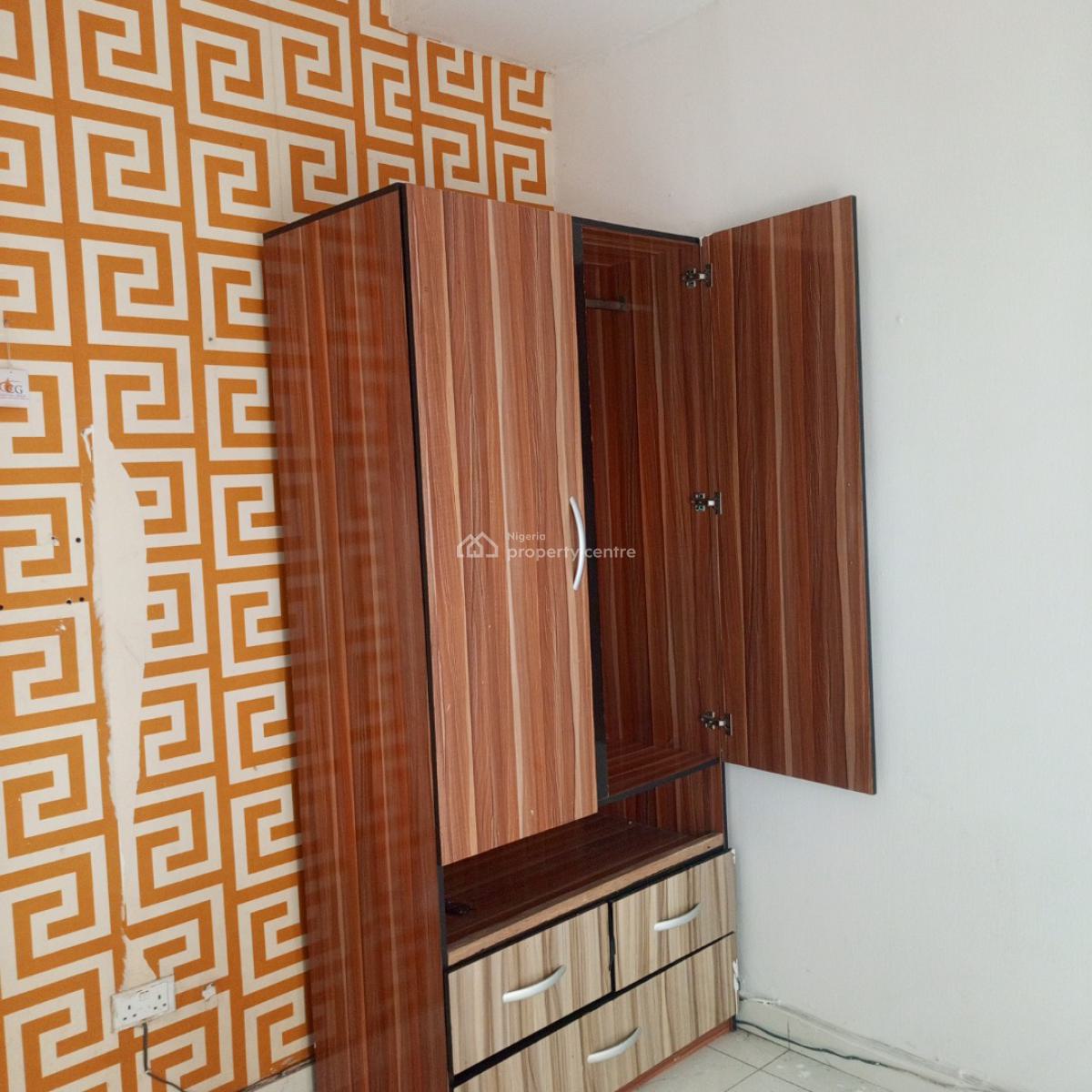 Shared Apartment Self Con, Western Estate, Ikota, Lekki, Lagos, Semi-detached Duplex for Rent