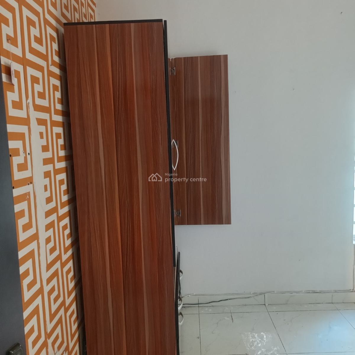 Shared Apartment Self Con, Western Estate, Ikota, Lekki, Lagos, Semi-detached Duplex for Rent