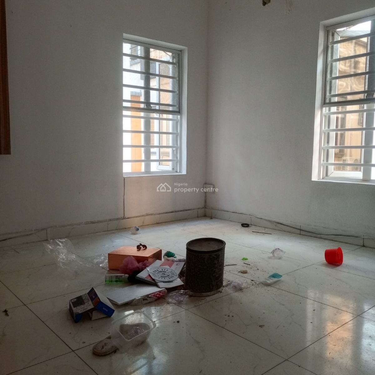 Shared Apartment Self Con, Western Estate, Ikota, Lekki, Lagos, Semi-detached Duplex for Rent