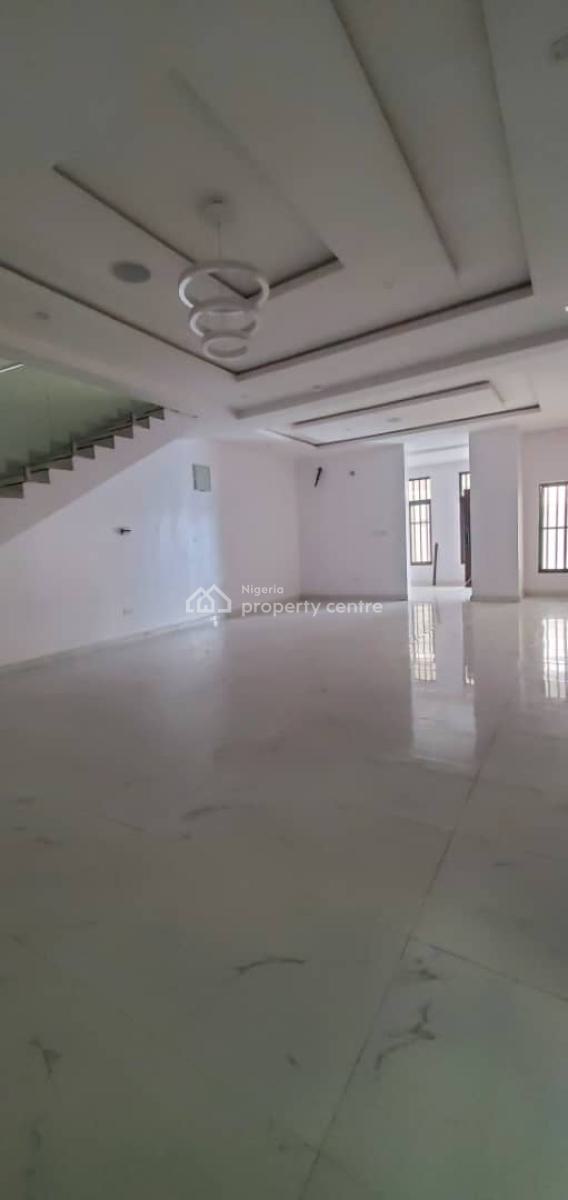 Tastefully Finished 5 Bedroom Semi-detached House with a Room Bq, Lekki Phase 1, Lekki, Lagos, Semi-detached Duplex for Rent
