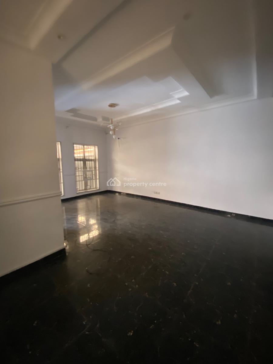 Newly Renovated & Spacious 4 Bedroom Duplex, Chevron Drive, Lekki, Lagos, Semi-detached Duplex for Sale