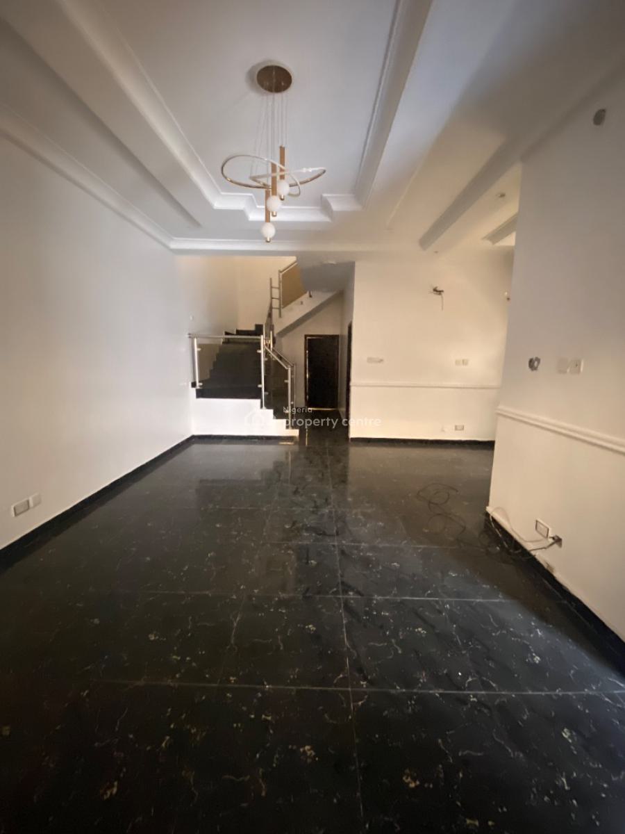 Newly Renovated & Spacious 4 Bedroom Duplex, Chevron Drive, Lekki, Lagos, Semi-detached Duplex for Sale