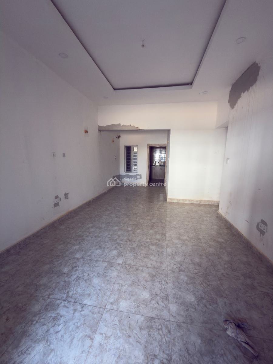 Standard 2 Bedrooms Apartment, Area 1, Garki, Abuja, Flat / Apartment for Sale